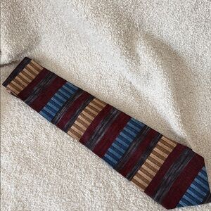 Elegant Striped Tie in Burgundy, Blue, and Gold